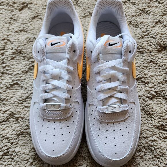 Wmns Nike Air Force 1 Low White Melon Tint Brand New Sz 8 - Picture 4 of 8
